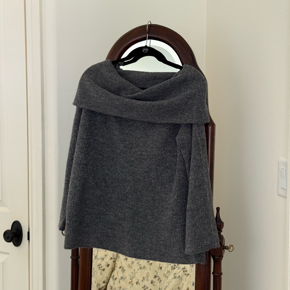 Cozy Off-Shoulder Women's Sweater in Charcoal Gray